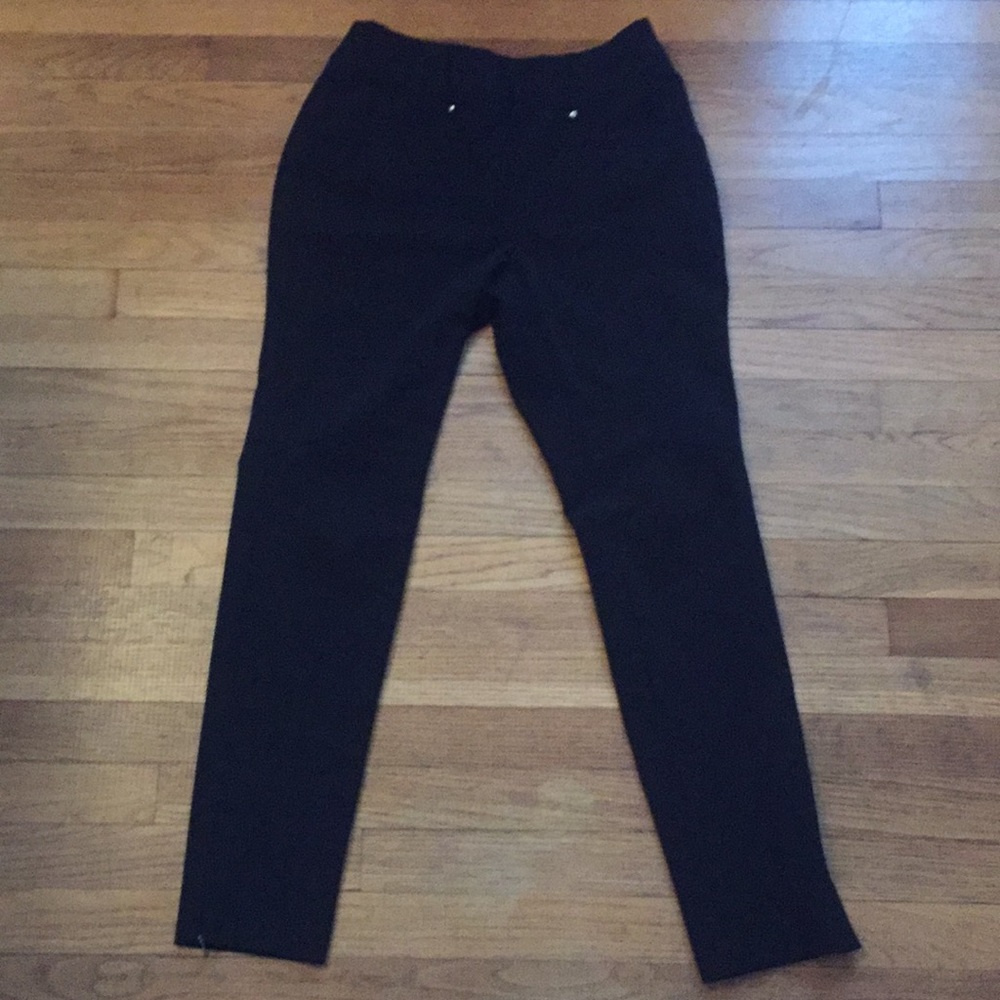 Chicos Zenergy - Black Stretch Pants - Zip-up Ankles - Size 0